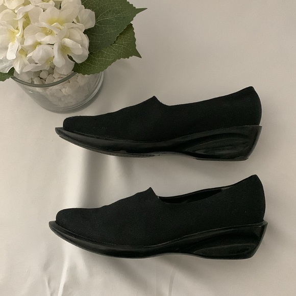 ROBERT CLERGERIE Women's Virot Pump - Picture 5 of 15